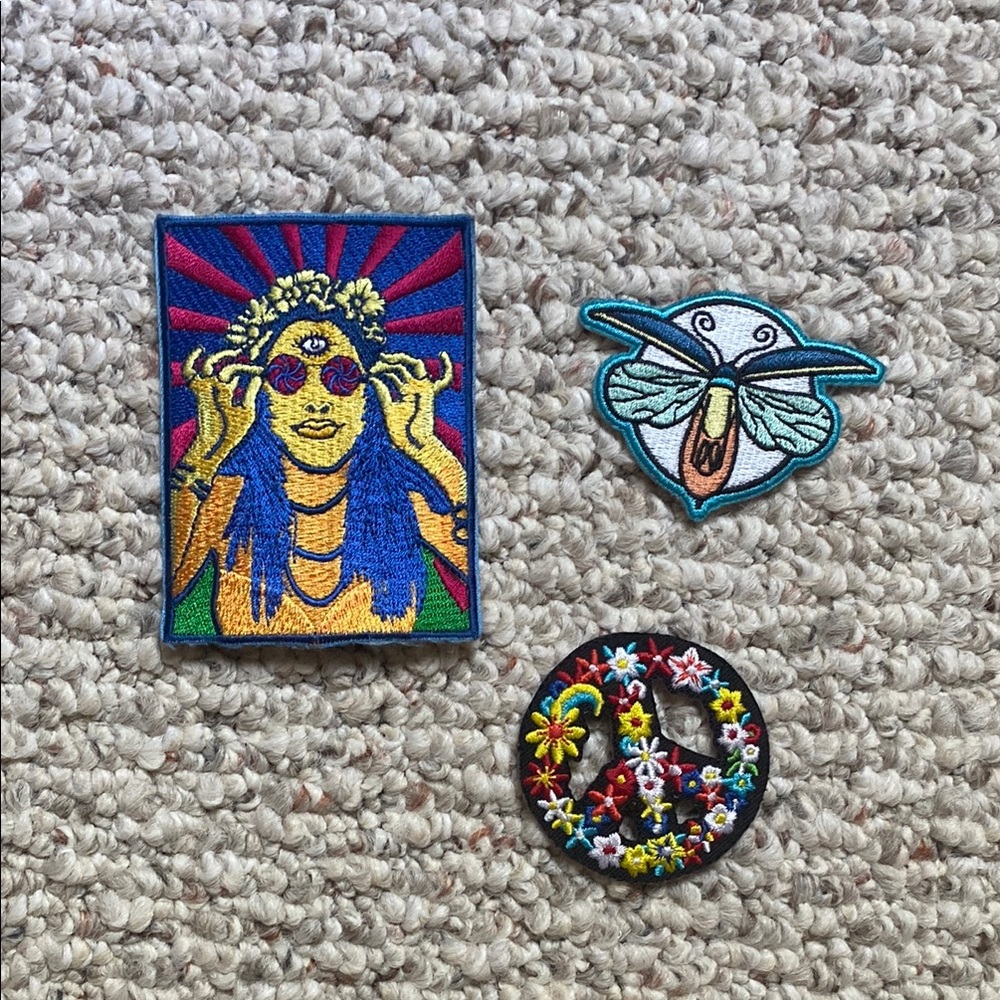 Colorful Embroidered Patches Set